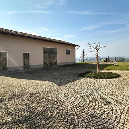 Lovely In Castagnole Delle Lanze * Castiglione Tinella